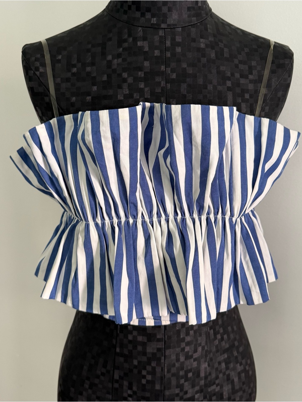 Do+Be Strapless Top - Picture 2 of 8
